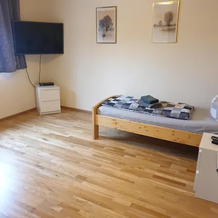 Ferienwohnung Steinruecken شقة *